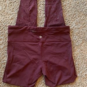 Lululemon leggings